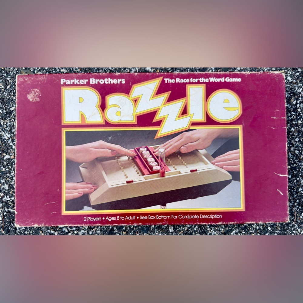 Razzle Word Game - Beige